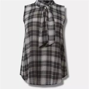 @torrid Plaid Sleeveless Top - Like new!